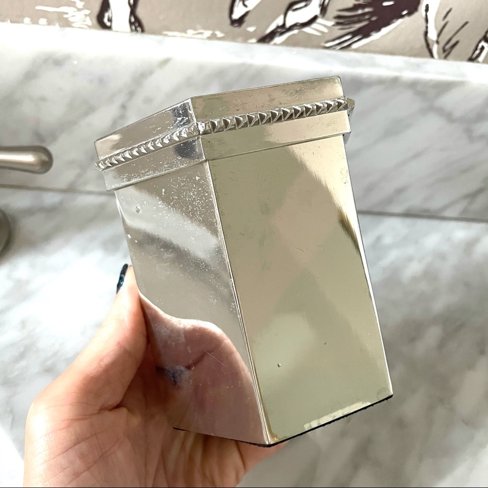 🤍 Eddie Borgo Silver Jewelry Trinket Box With defect